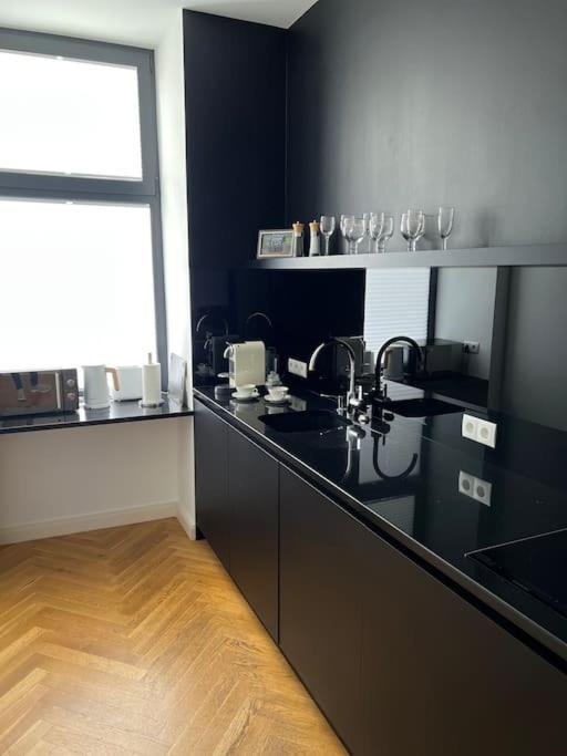 Gemuetliches Und Modernes Apartment,44 M² Wien Exteriör bild