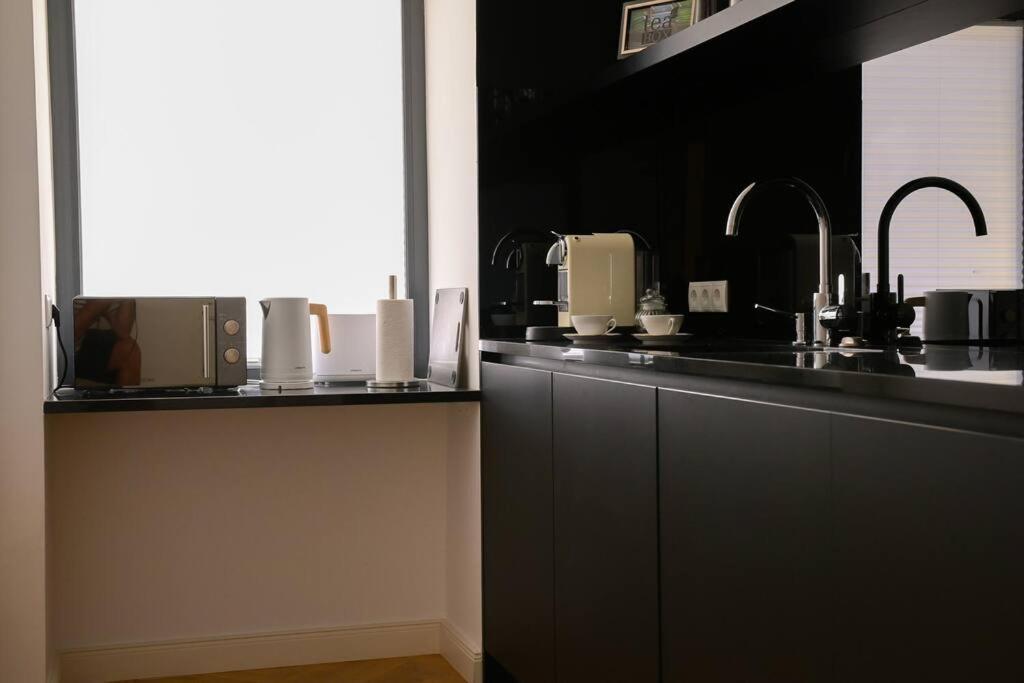 Gemuetliches Und Modernes Apartment,44 M² Wien Exteriör bild
