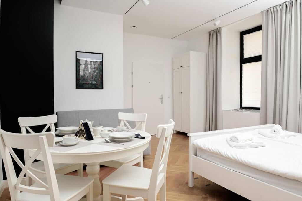 Gemuetliches Und Modernes Apartment,44 M² Wien Exteriör bild