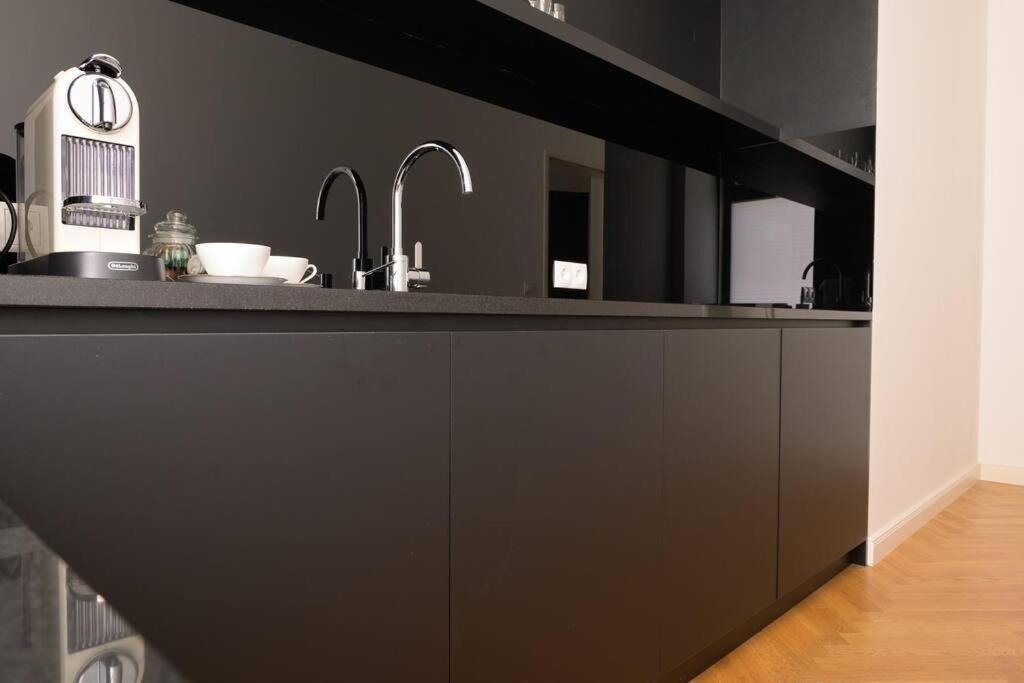 Gemuetliches Und Modernes Apartment,44 M² Wien Exteriör bild