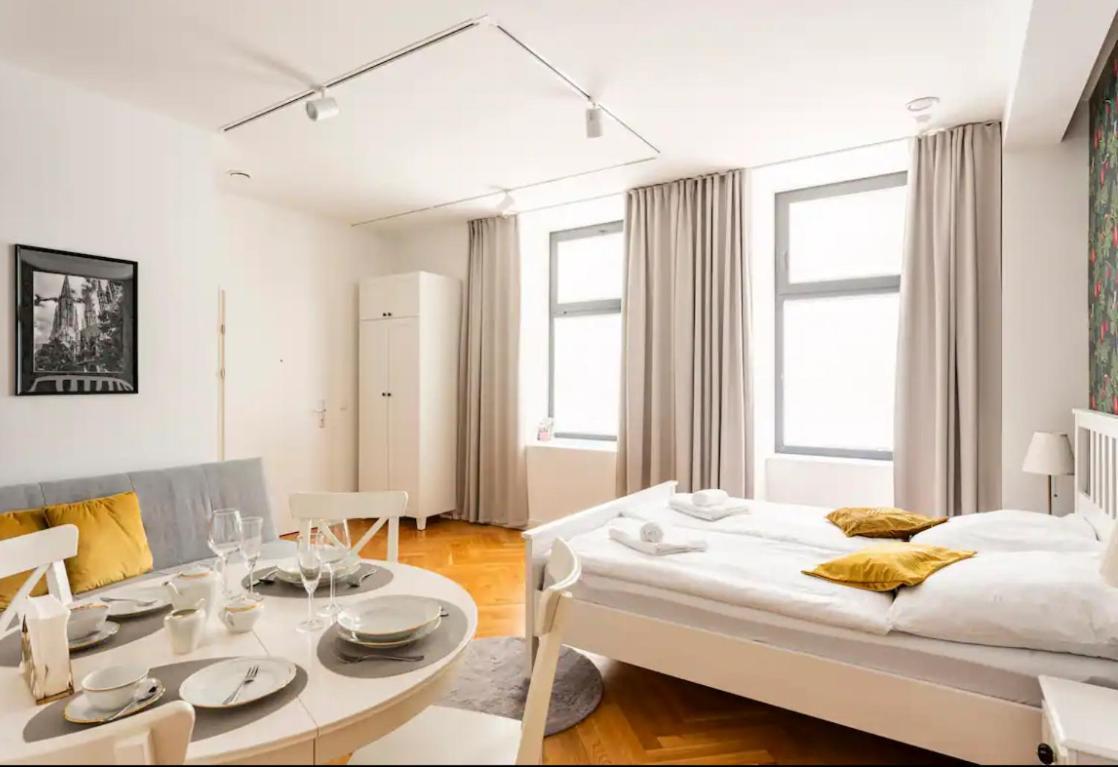 Gemuetliches Und Modernes Apartment,44 M² Wien Exteriör bild